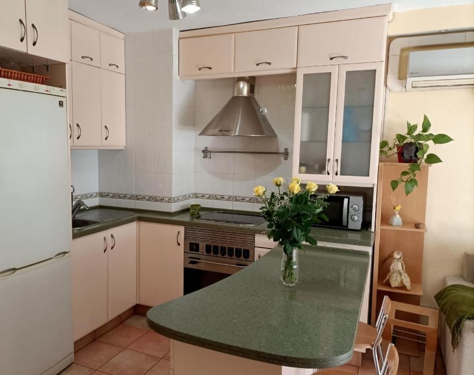 شقة Apartamento En La Mejor Zona De Santa Cruz المظهر الخارجي الصورة